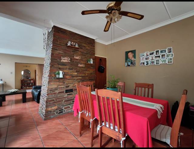 3 BEDROOM HOUSE FOR SALE IN THREE RIVERS